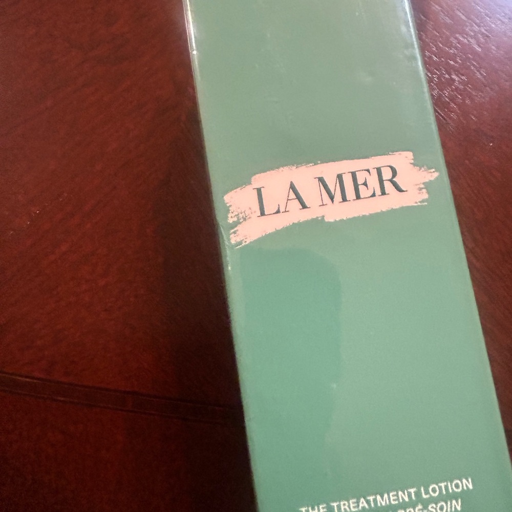 La Mer Treatment Lotion in Refreshing Green